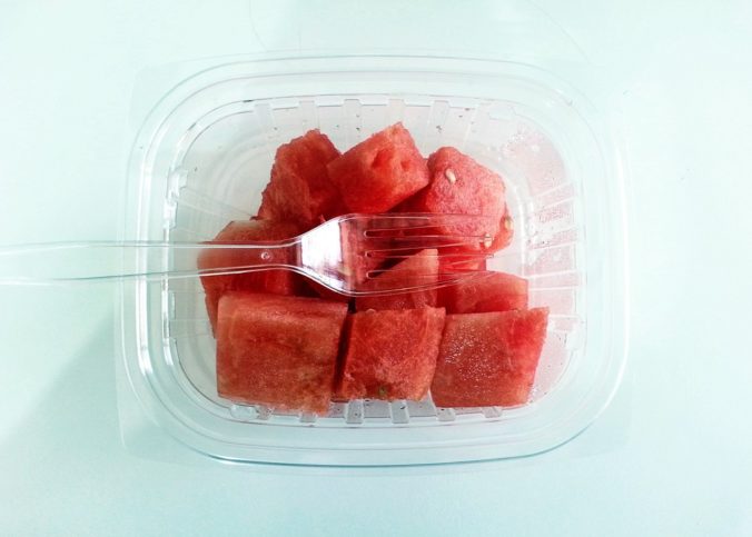 barquette plastique translucide contenant melon